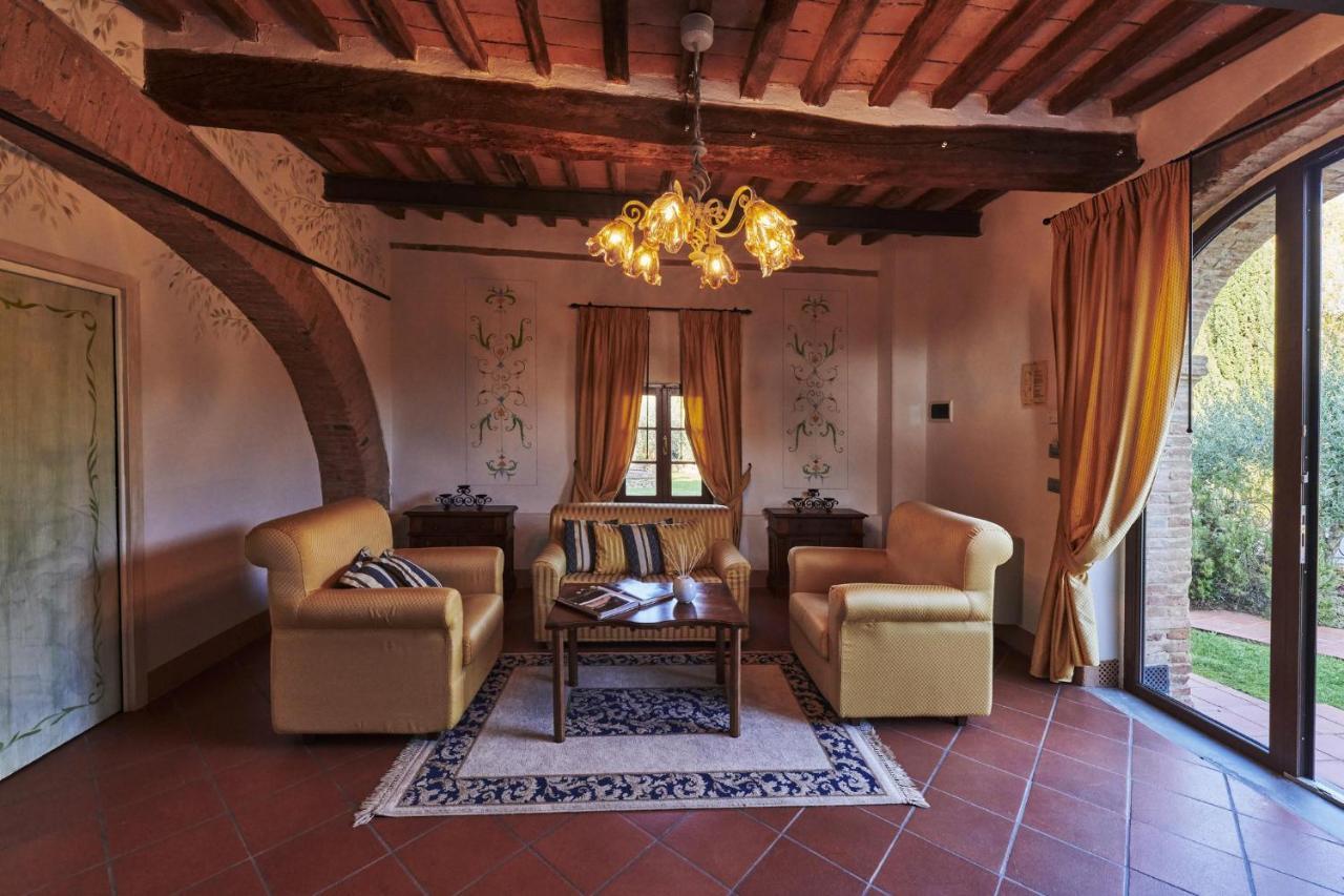 Villa Curina Resort Castelnuovo Berardenga Eksteriør billede