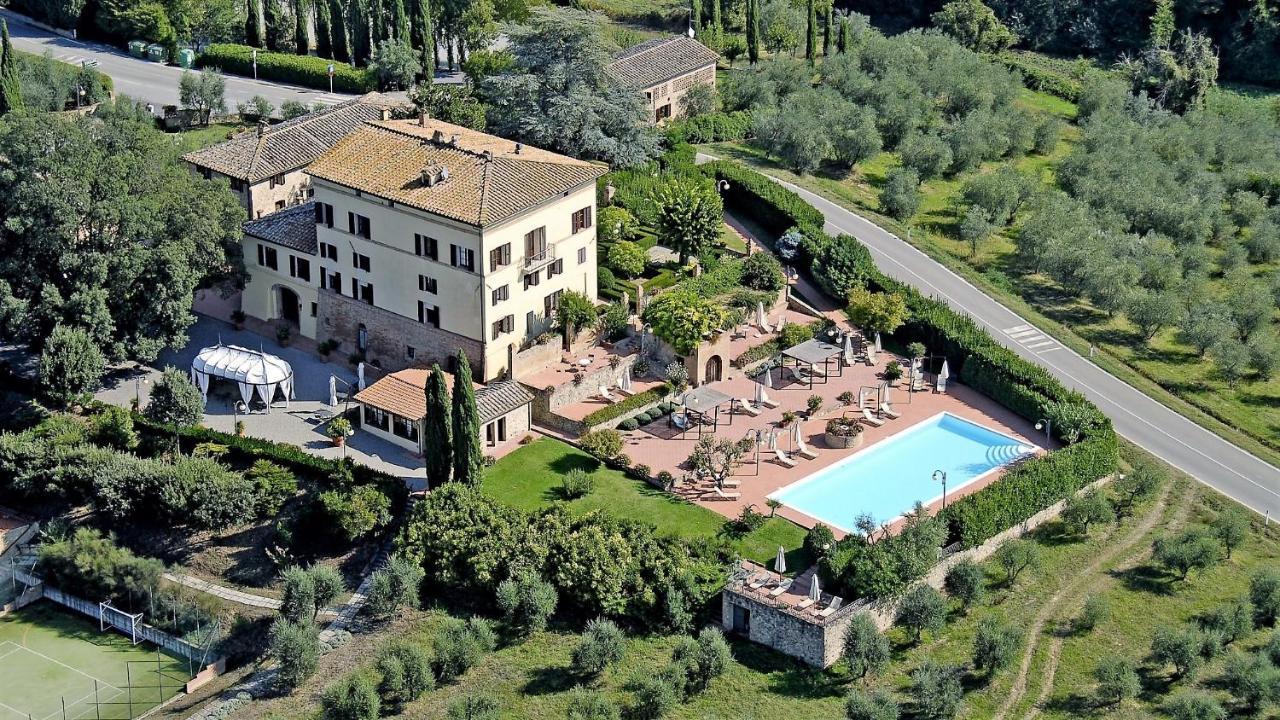 Villa Curina Resort Castelnuovo Berardenga Eksteriør billede