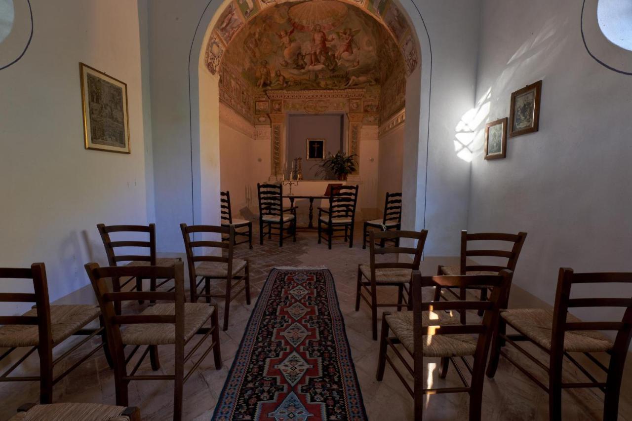 Villa Curina Resort Castelnuovo Berardenga Eksteriør billede