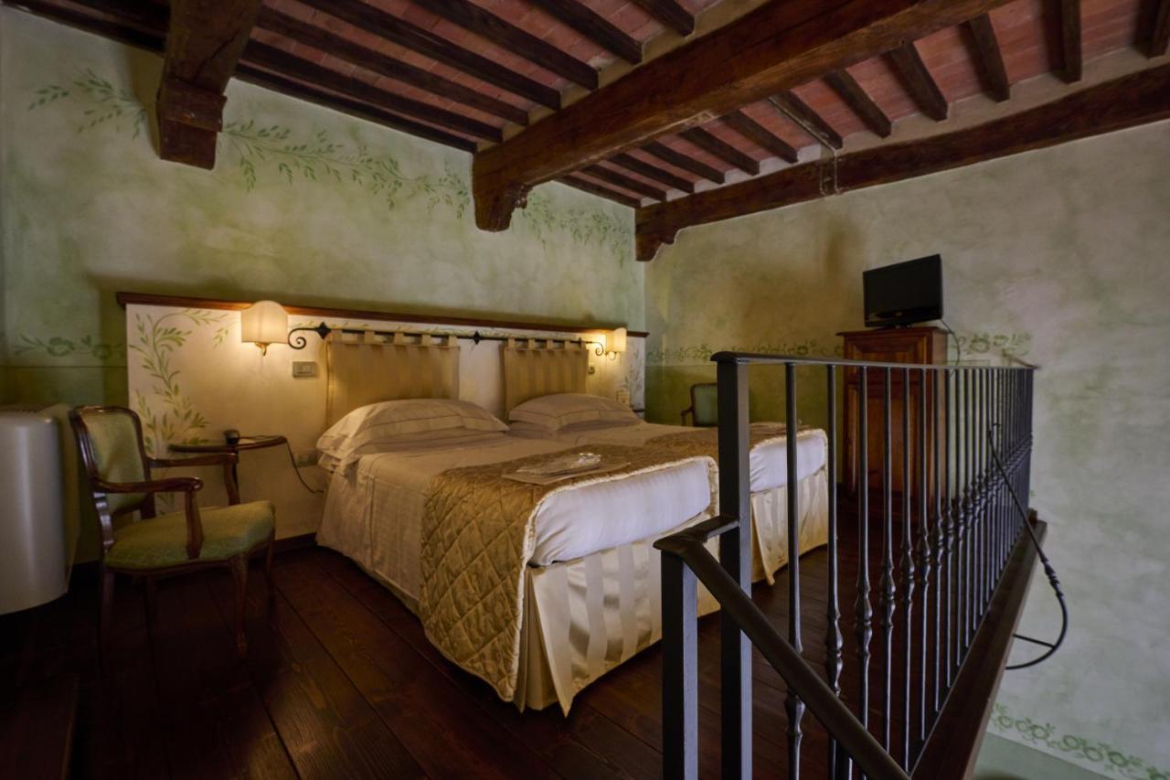 Villa Curina Resort Castelnuovo Berardenga Eksteriør billede