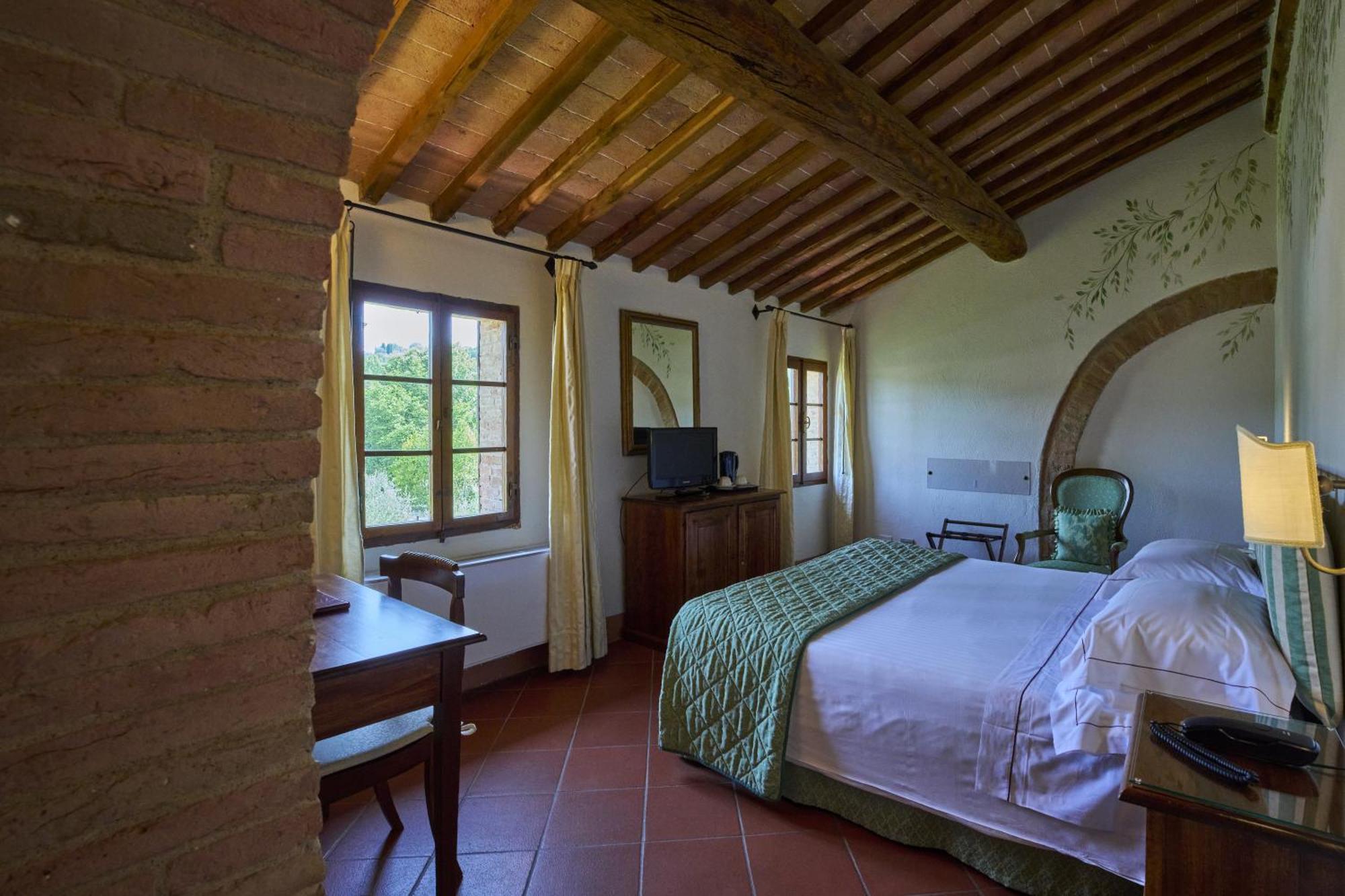 Villa Curina Resort Castelnuovo Berardenga Eksteriør billede